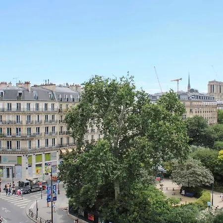 Spacious And Atypical Nest View Of Monuments Appartement *