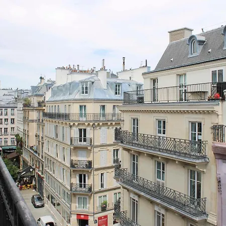 Spacious And Atypical Nest View Of Monuments Appartement *